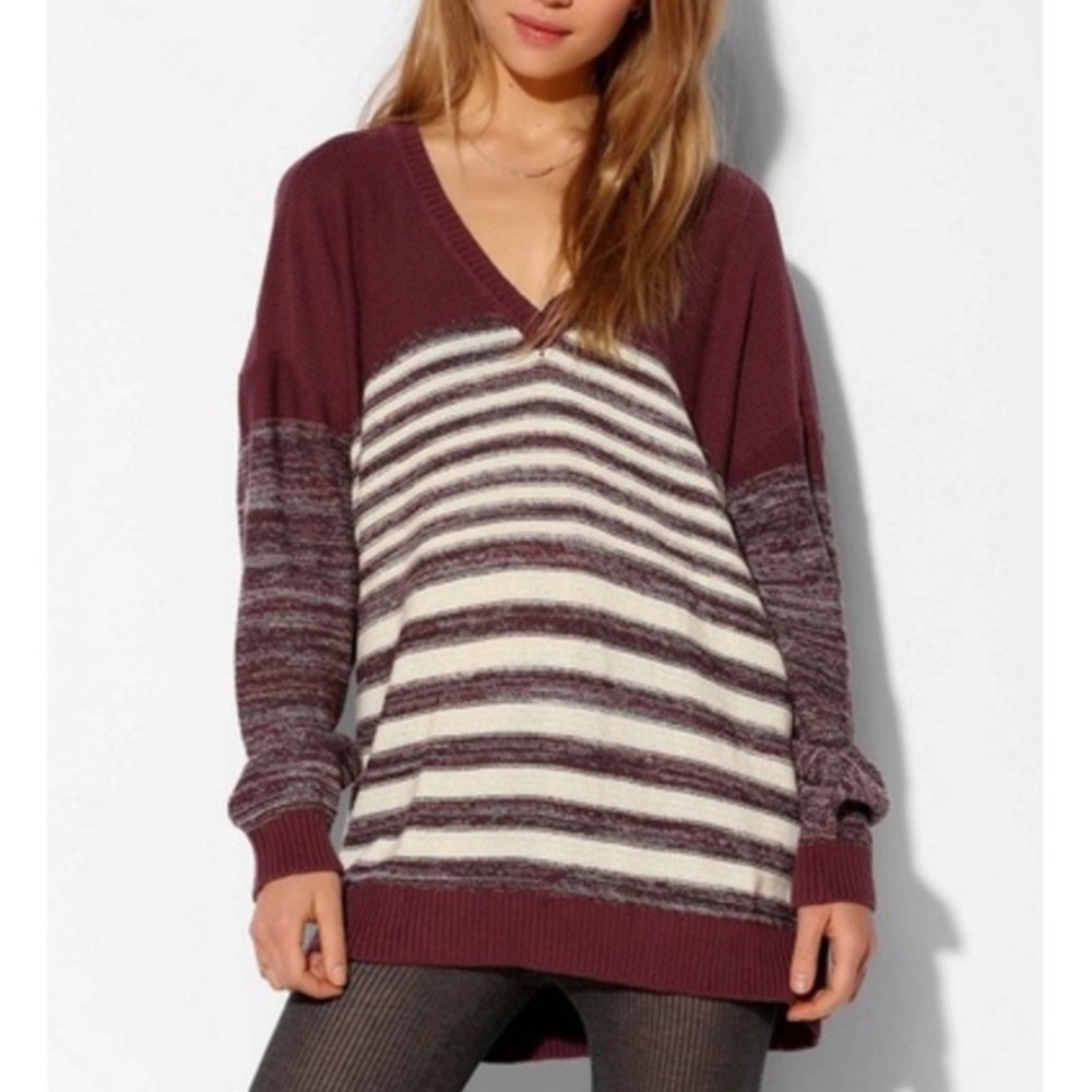 Urban Outfitters oversized slouchy v-neck stripped sweater